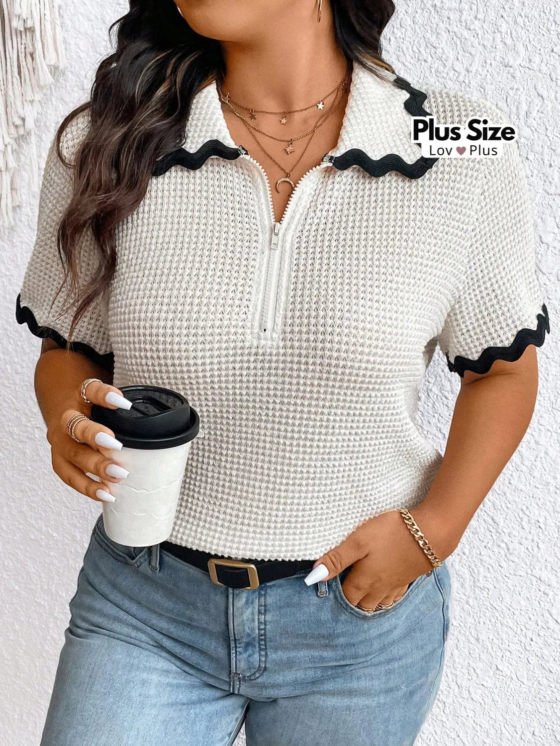 Blusa Plus Size com Zíper e Gola Bordada Blusas Plus Size