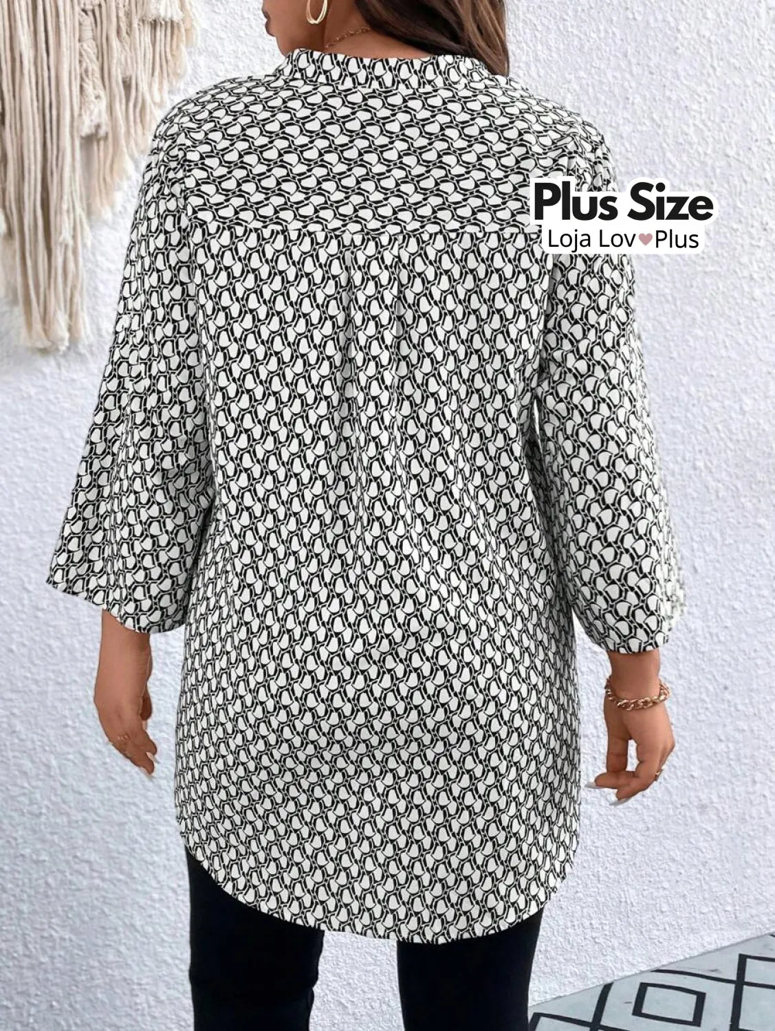 Blusa Plus Size Longa com Manga Dobrável Blusas Plus Size