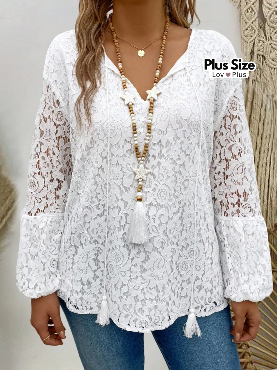 Blusa Rendada com Manga Flare Plus Size Blusas Plus Size