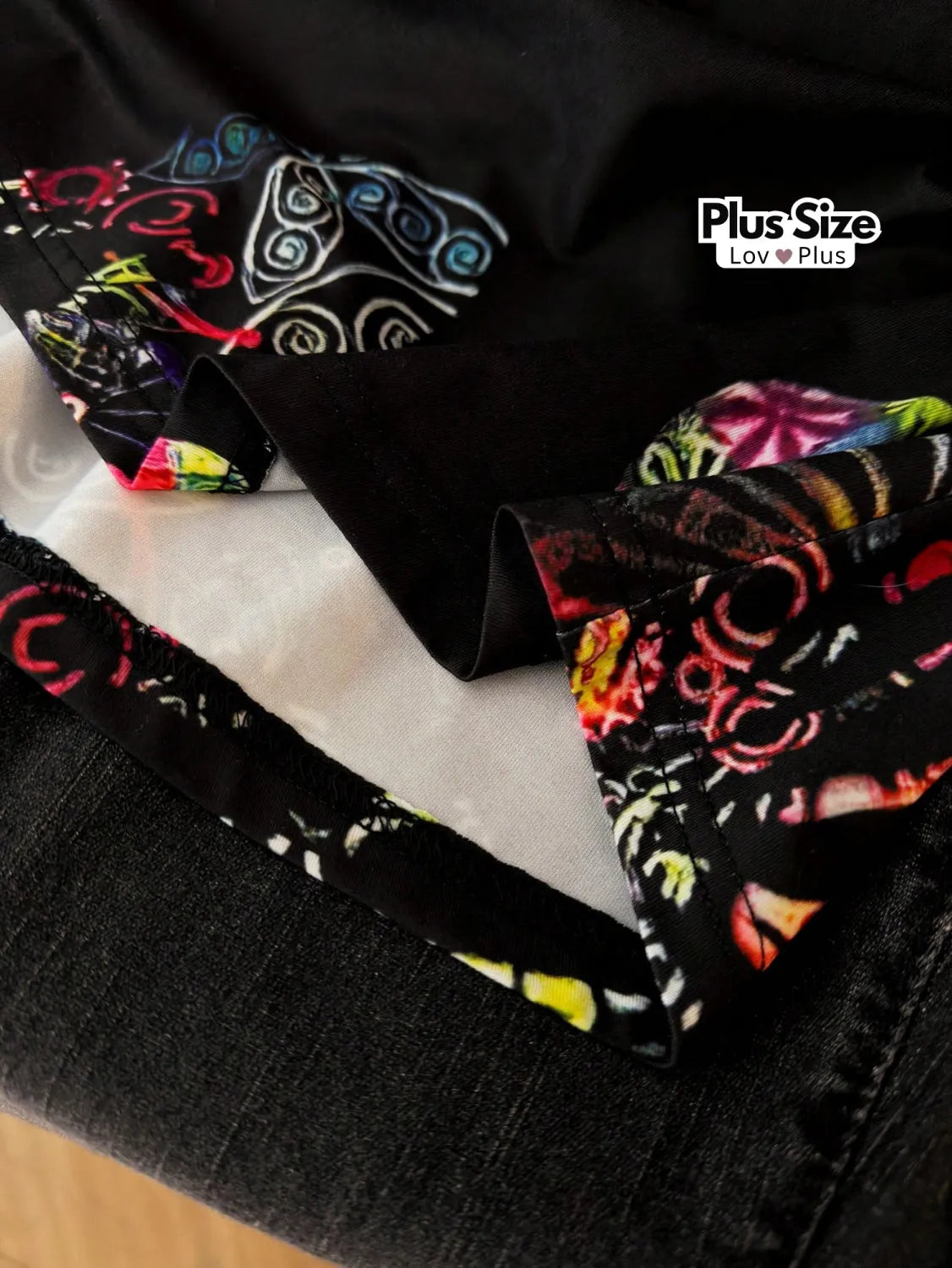 Blusa Soltinha Estampa de Borboleta Plus Size Blusas Plus Size
