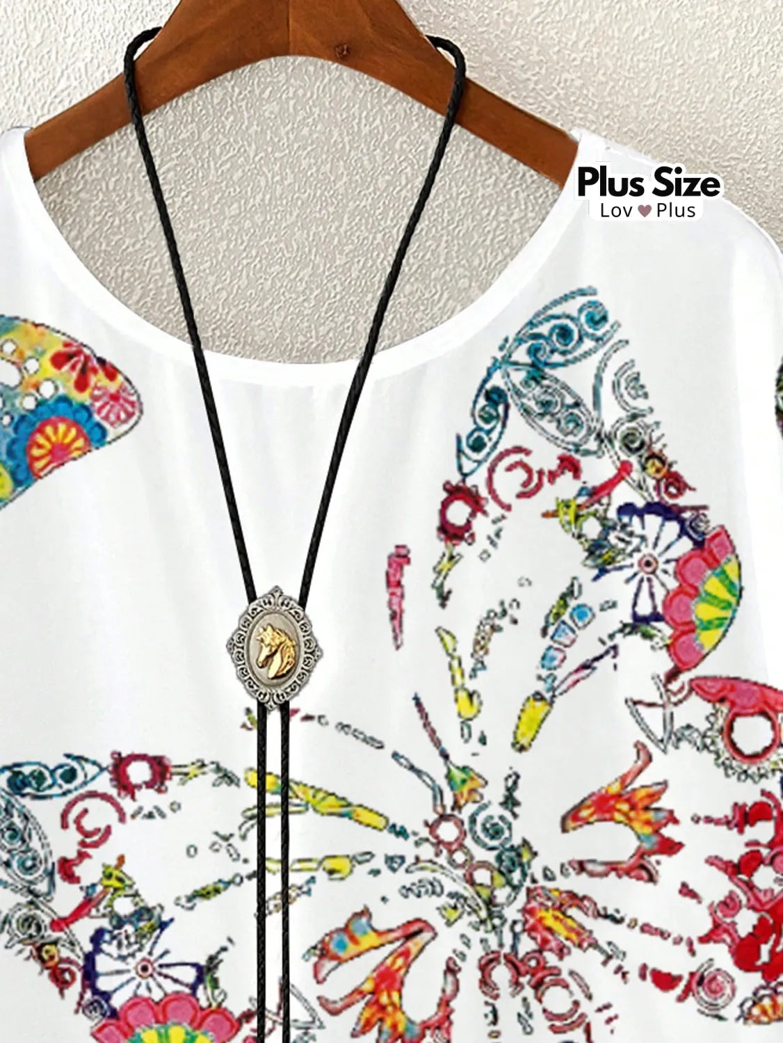 Blusa Soltinha Estampa de Borboleta Plus Size Blusas Plus Size