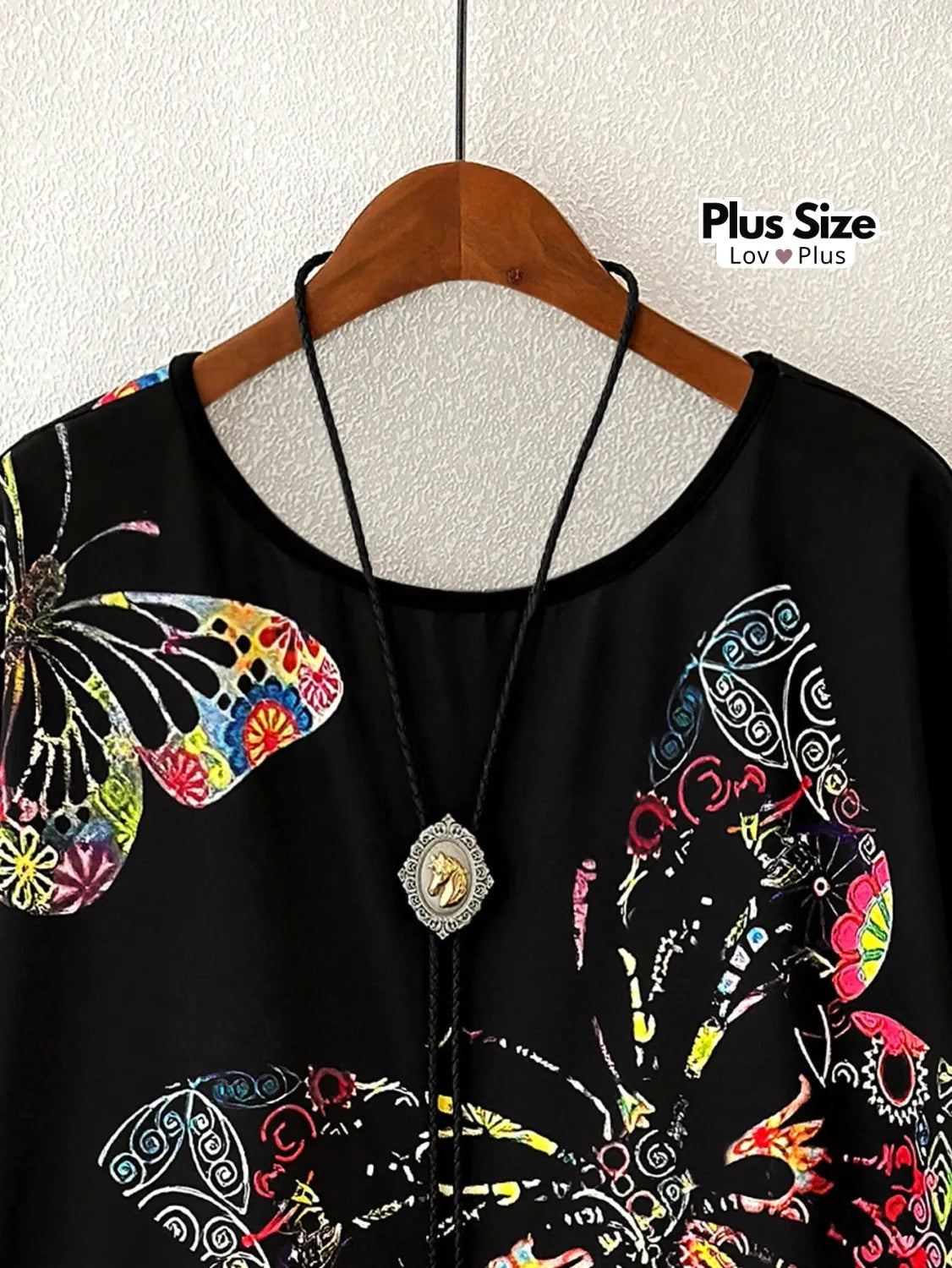 Blusa Soltinha Estampa de Borboleta Plus Size Blusas Plus Size
