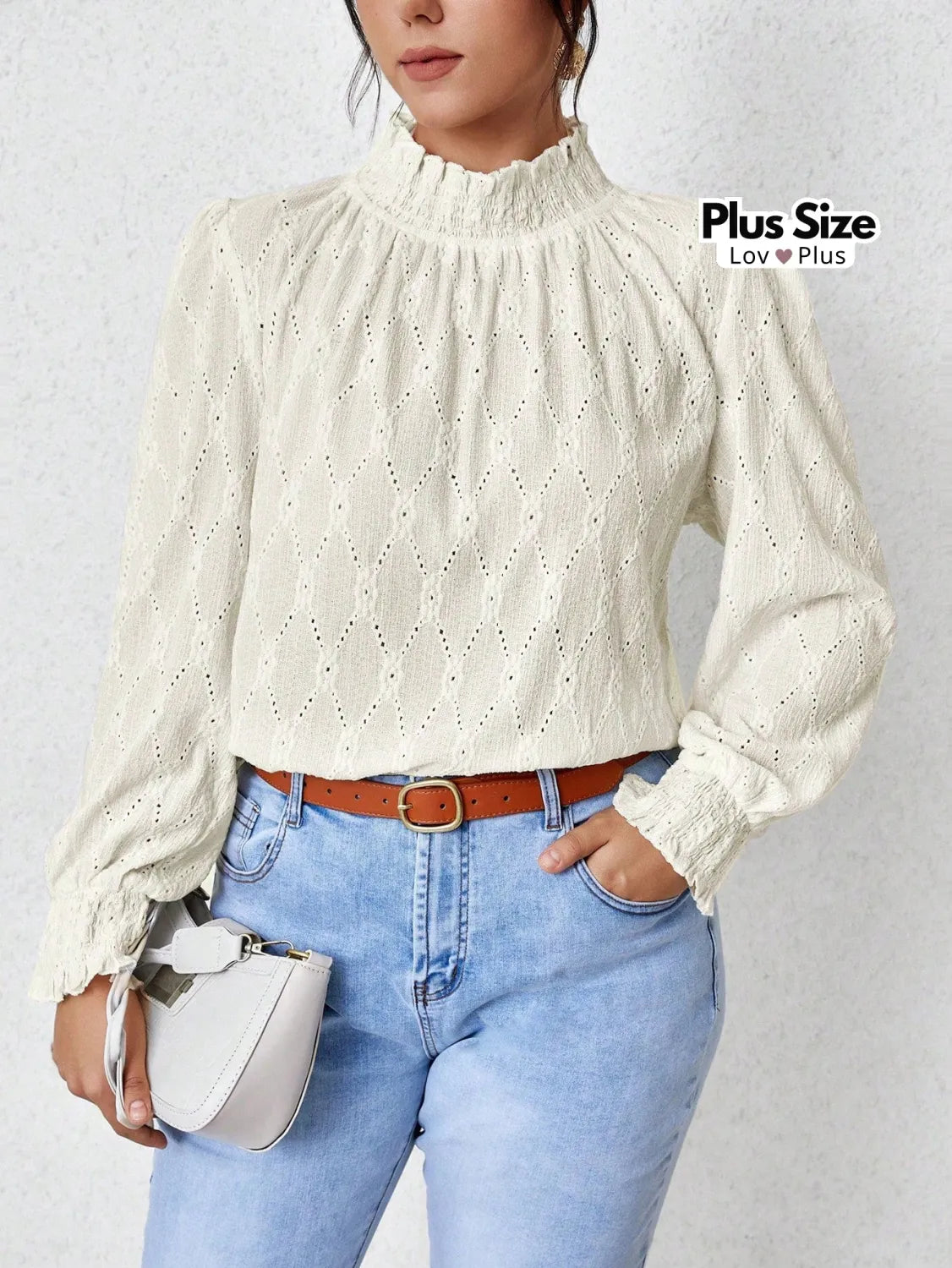 Blusa tipo Bordada Plus Size de Gola Alta Blusas Plus Size