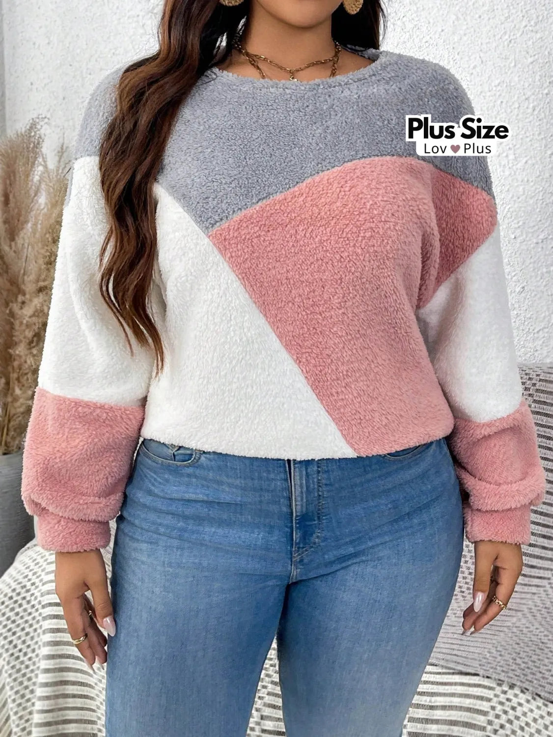 Casaco Plus Size Peluciado - Inverno 2025 Blusas Plus Size