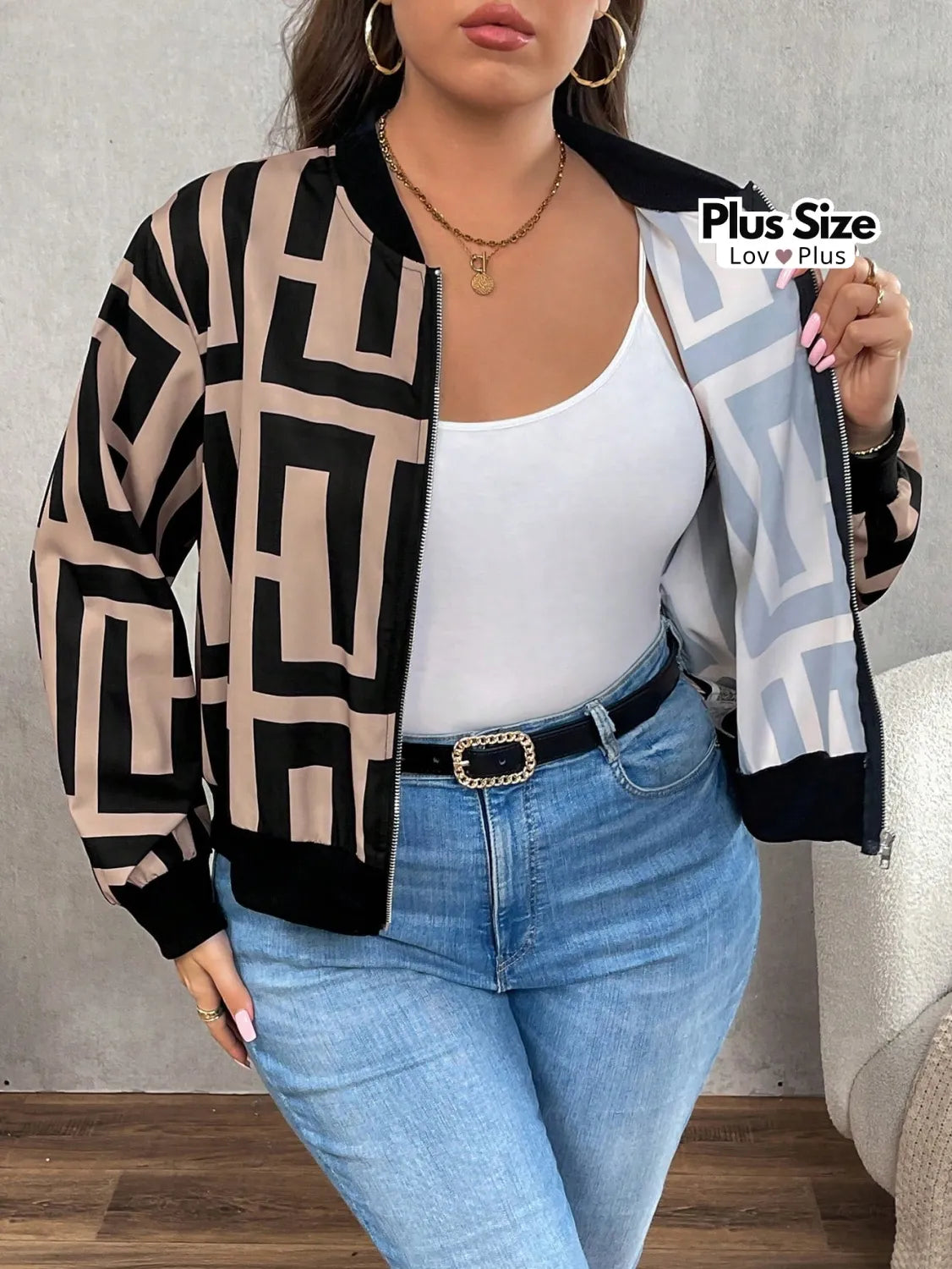 Jaqueta Plus Size com Zíper Frontal Jaquetas Plus Size
