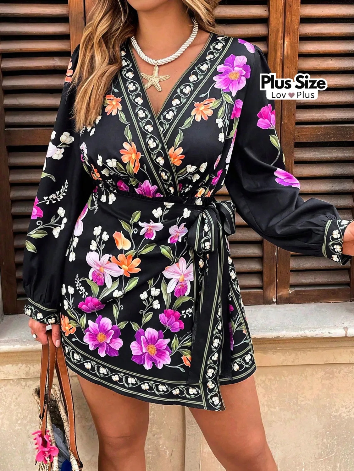 Macaquinho Short-Saia Estilo Boho Plus Size Macaquinho Plus Size