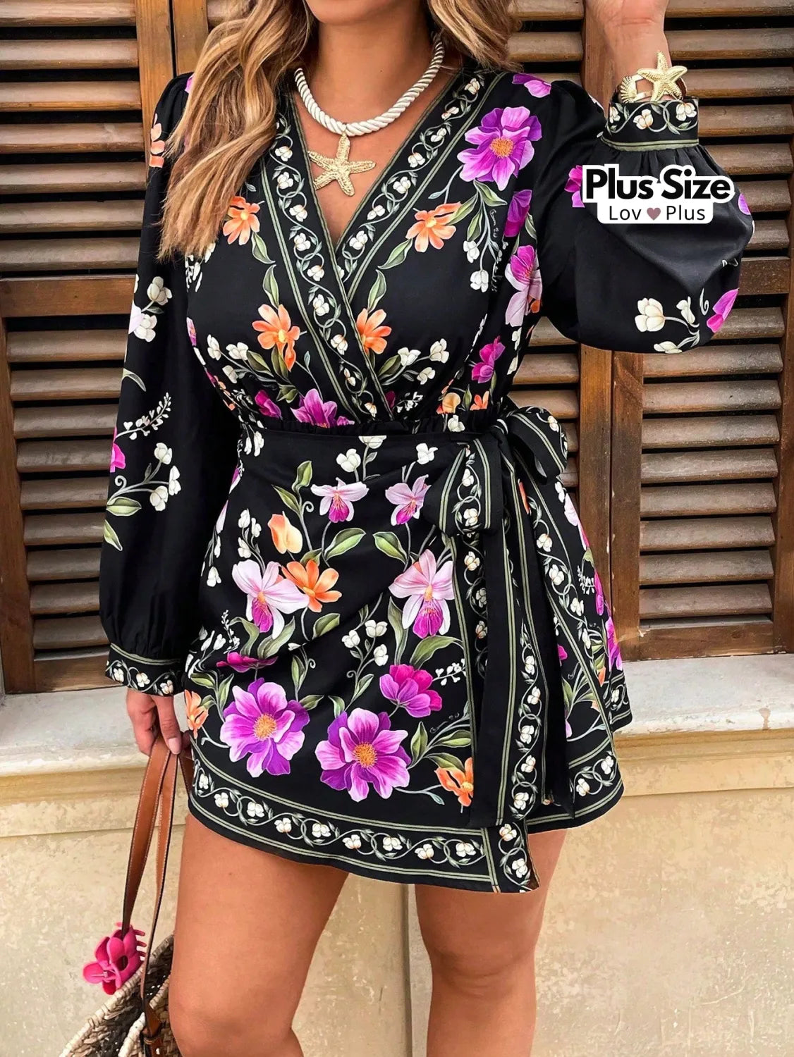 Macaquinho Short-Saia Estilo Boho Plus Size Macaquinho Plus Size