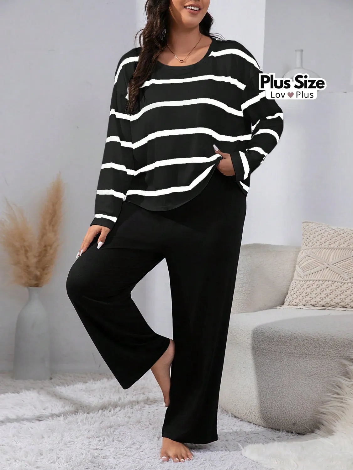 Pijama Feminino Plus Size Preto Listrado Confortável Pijamas Plus Size