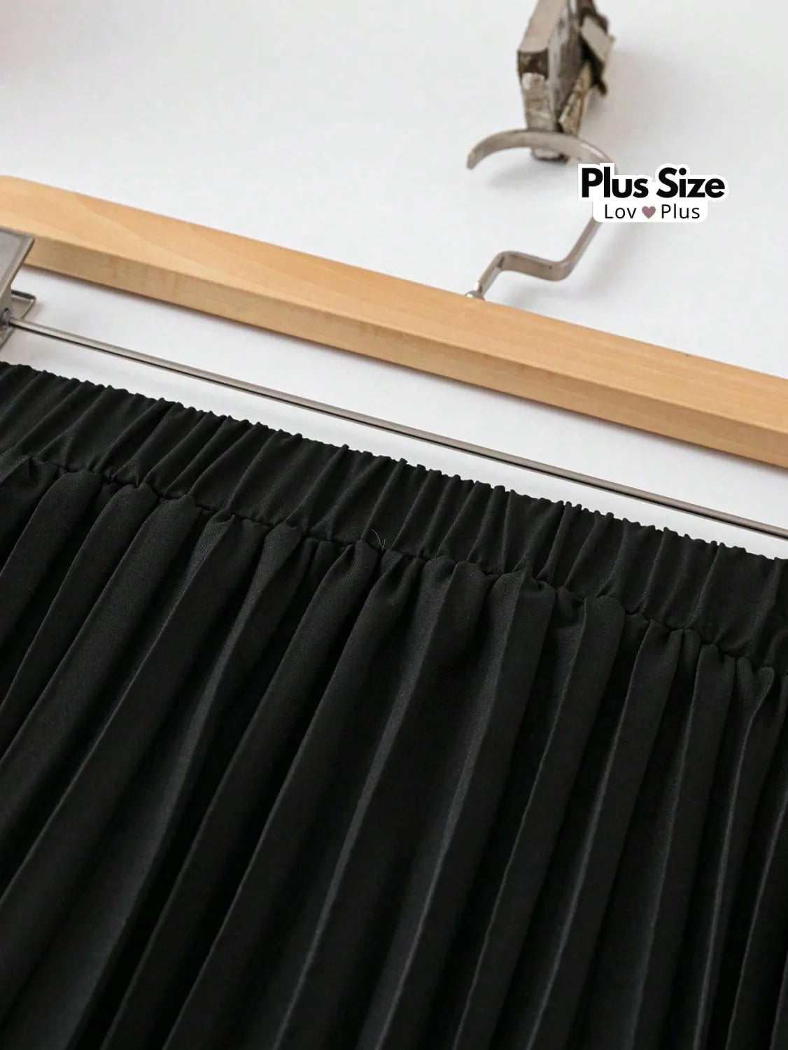 Saia Feminina Plissada Plus Size Saias Plus Size