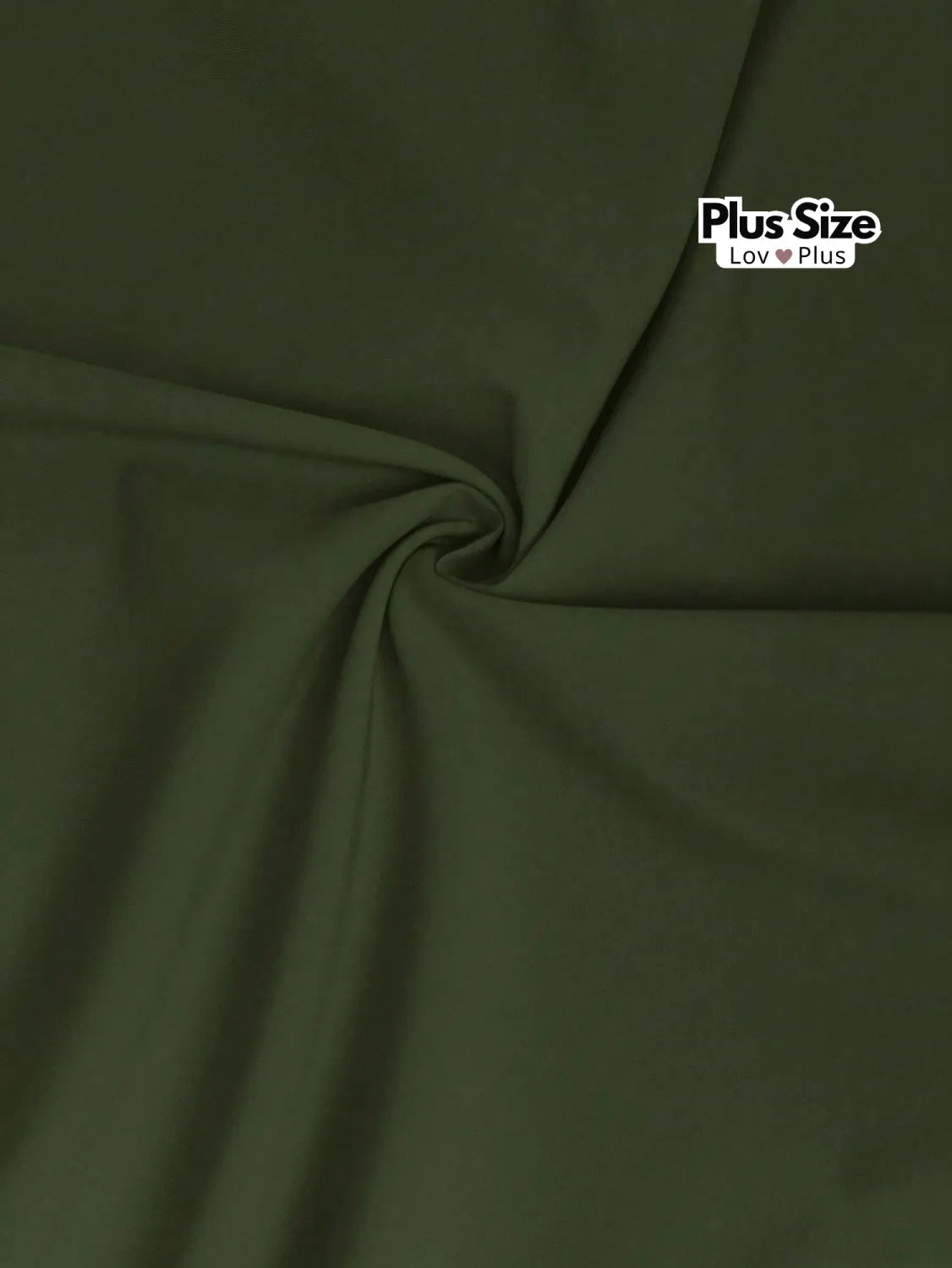 Vestido Plus Size com Barra Plissada Vestidos Plus Size
