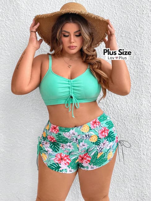 Biquíni Plus Size com Top Regulável e Shorts Estampado - Tags: Biquínis Plus Size