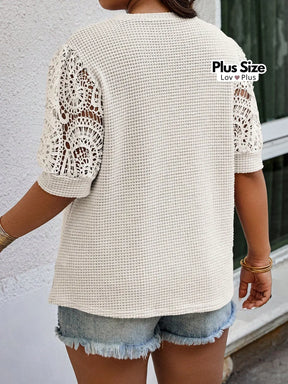Blusa Plus Size com Manga Trabalhada Blusas Plus Size