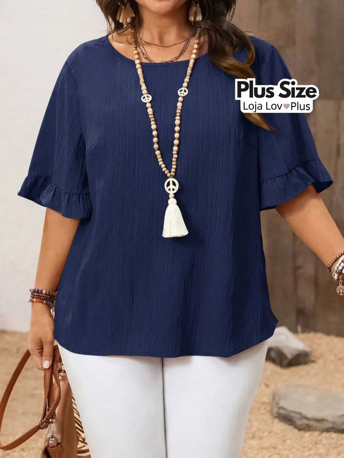 Blusa Plus Size Soltinha com Manga Fluída Blusas Plus Size