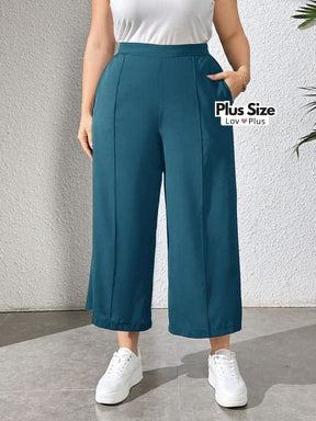 calca flare plus size, calca plus size flare, calça capri plus, calça plus, calça preta chic plus size, calça preta de alfaiataria plus size, calça preta larga plus size, calça preta plus size, calça preta reta, Calça preta social plus size, Calças plus size, flexify, logo , LovPlus
