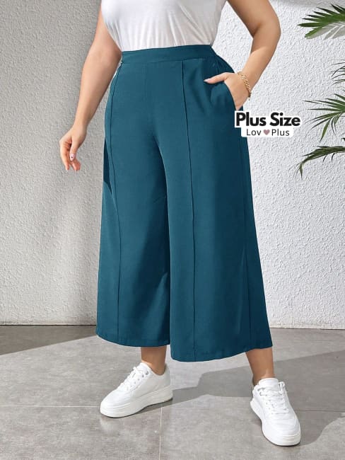 calca flare plus size, calca plus size flare, calça capri plus, calça plus, calça preta chic plus size, calça preta de alfaiataria plus size, calça preta larga plus size, calça preta plus size, calça preta reta, Calça preta social plus size, Calças plus size, flexify, logo , LovPlus