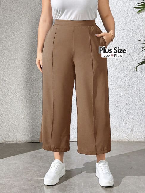 calca flare plus size, calca plus size flare, calça capri plus, calça plus, calça preta chic plus size, calça preta de alfaiataria plus size, calça preta larga plus size, calça preta plus size, calça preta reta, Calça preta social plus size, Calças plus size, flexify, logo , LovPlus