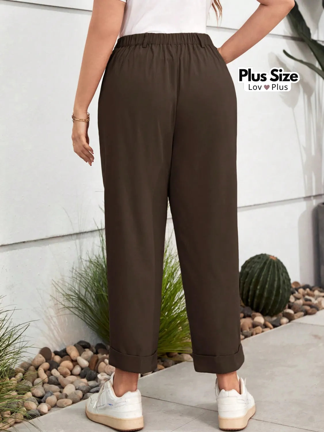 Calça Despojada com Pregas Várias Cores Plus Size Calças