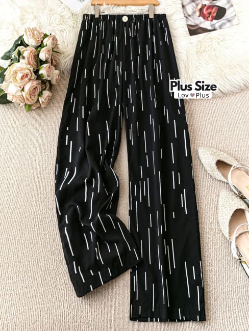 calca pantalona estampada, calça de cós largo plus size, calça de senhora, calça de senhora plus size, calça estampada plus size, calça feminina pantalona plus size, calça larga plus size, calça larga plus size preta, calça larguinha plus size, calça pantalona plus size, calça para senhora, calça plus, calça plus size soltinha, calça reta plus, calça soltinha plus size, Calças plus size, flexify, logo, pantalona plus size, roupa para senhora, roupa para senhora plus size , LovPlus