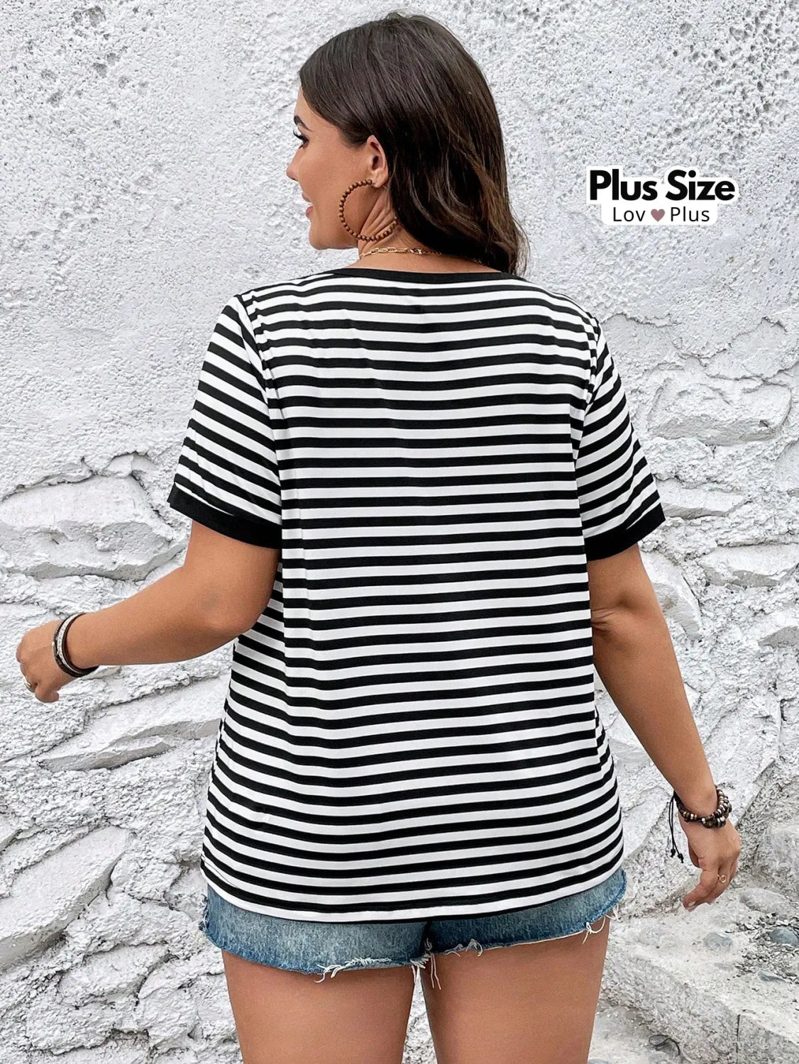 Camiseta Plus Size Listrada Confortável Blusas Plus Size