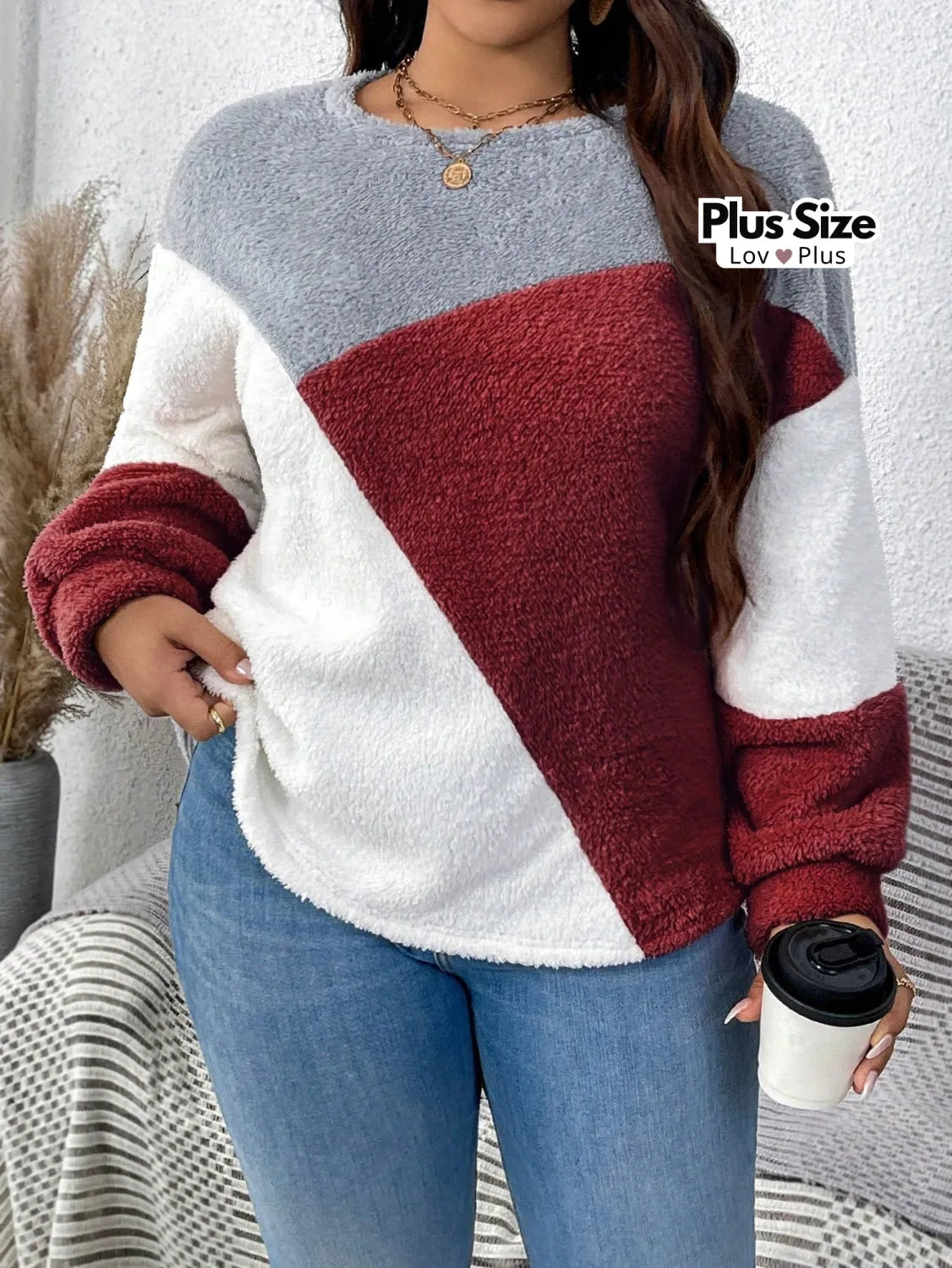 Casaco Plus Size Peluciado - Inverno 2025 Blusas Plus Size