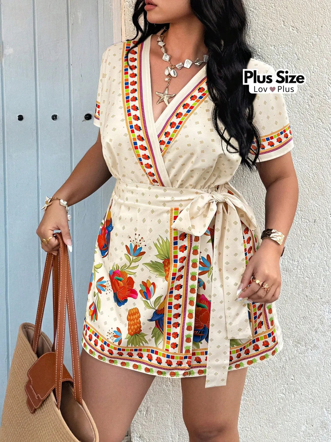 Macaquinho Feminino Plus Size Tendência Boho G / Off-White Macaquinho Plus Size