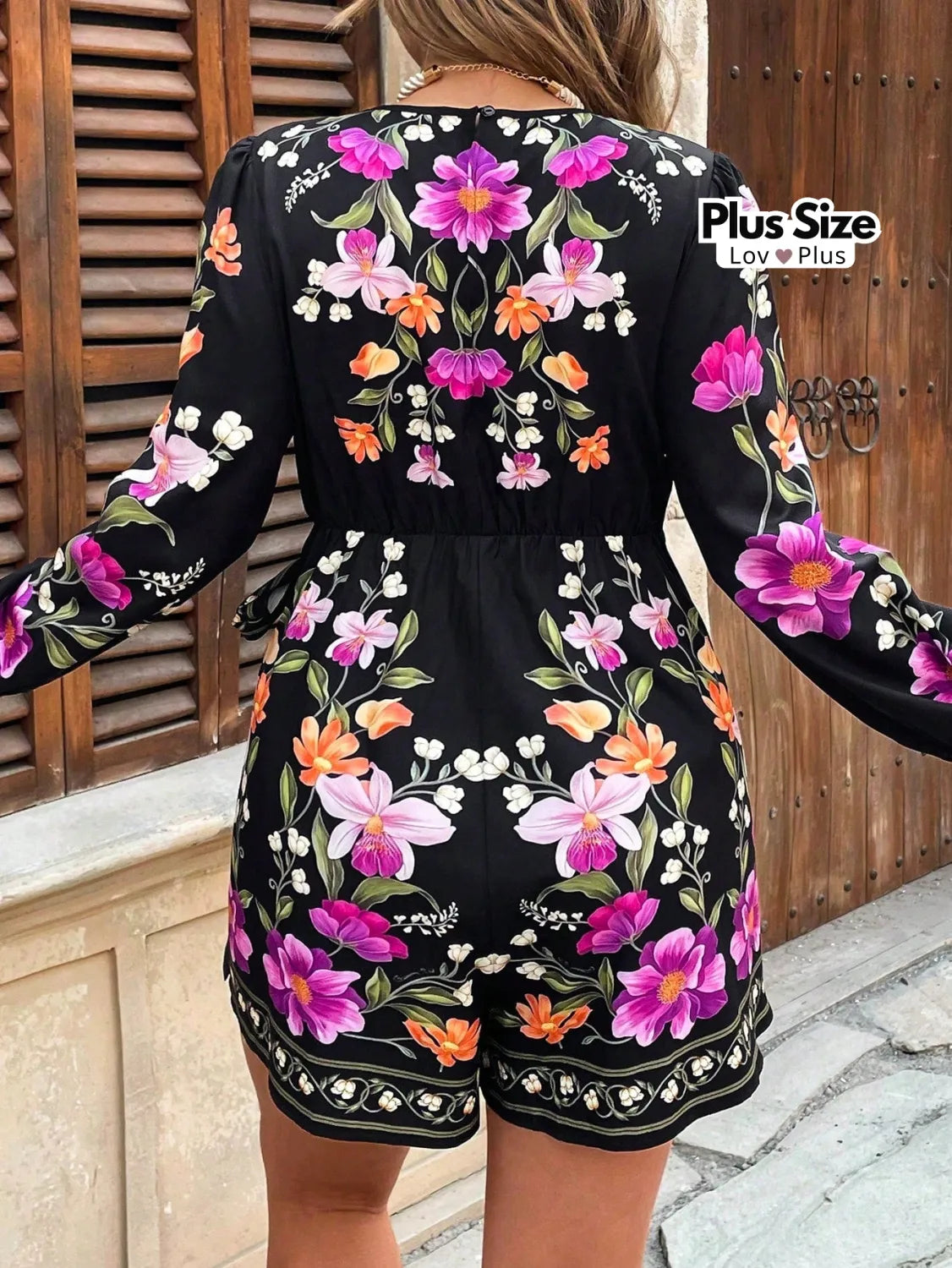 Macaquinho Short-Saia Estilo Boho Plus Size Macaquinho Plus Size