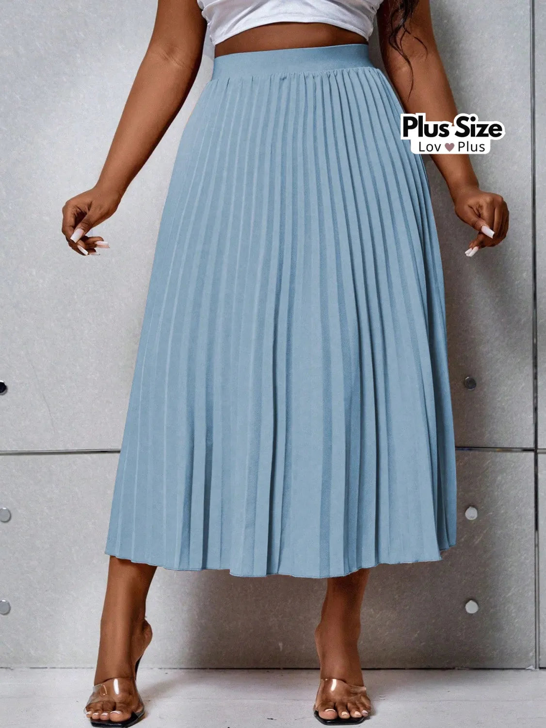 Saia Midi Plissada Elegante G / Azul Bebê Saias Plus Size
