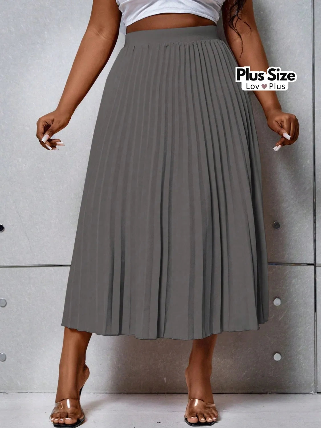 Saia Midi Plissada Elegante G / Chumbo Saias Plus Size