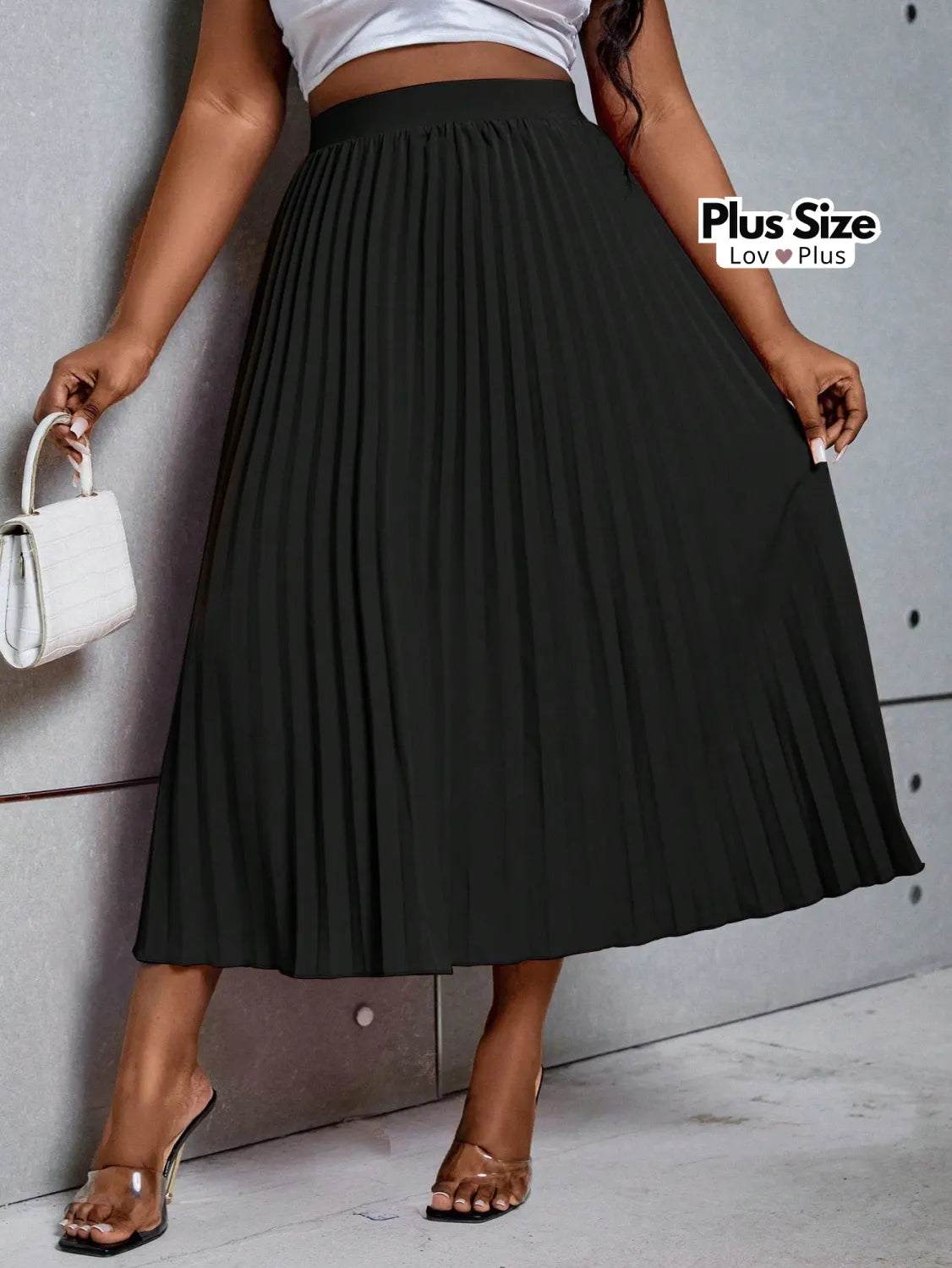 Saia Midi Plissada Elegante G / Preta Saias Plus Size
