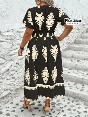 Vestido Midi Acinturado Plus Size com Decote Vestidos Plus Size