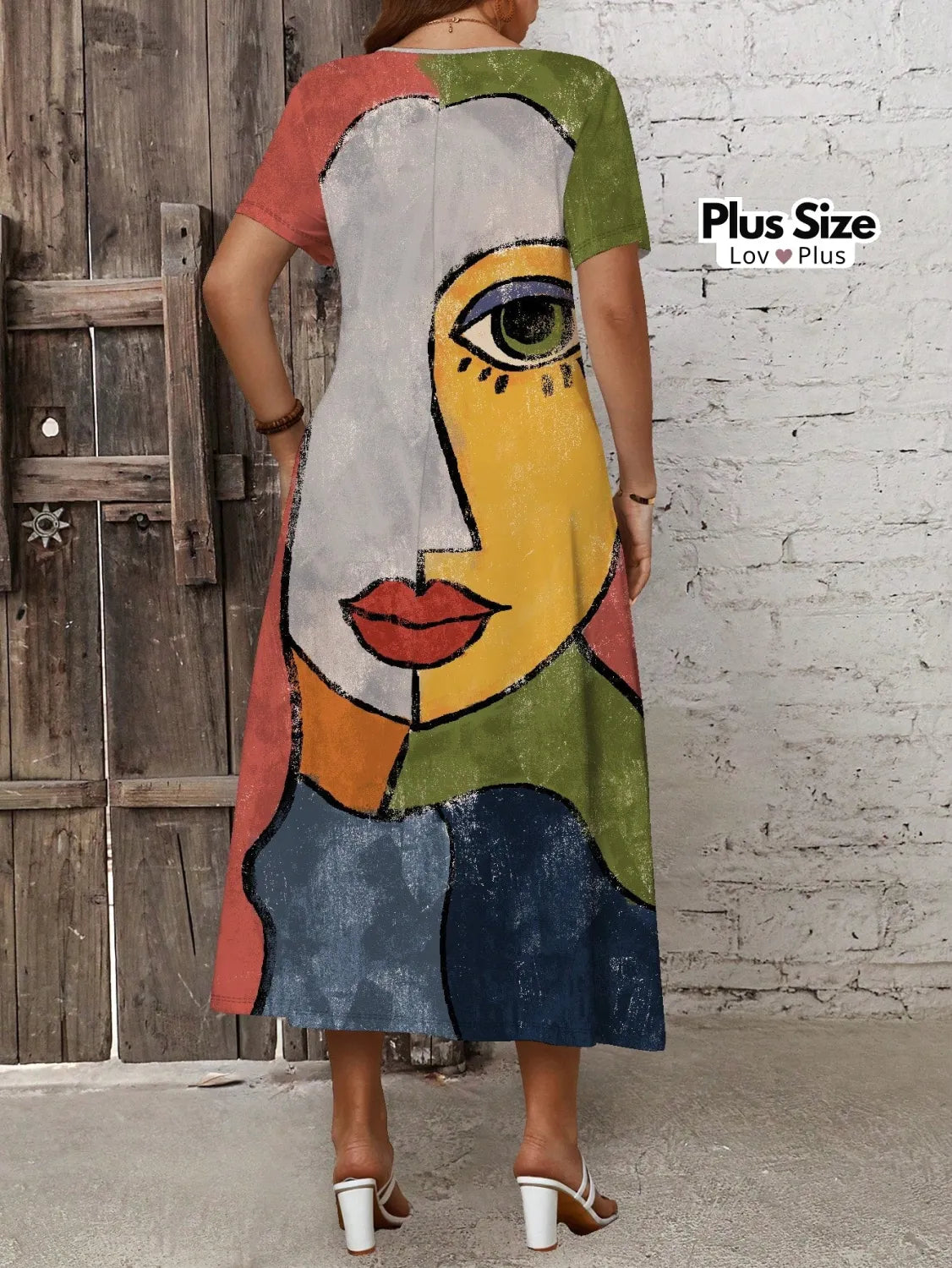 Vestido Midi com Estampa Abstrata Plus Size Vestidos Plus Size