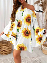 Vestido Plus Size de Girassol com Manga Flare Vestidos Plus Size