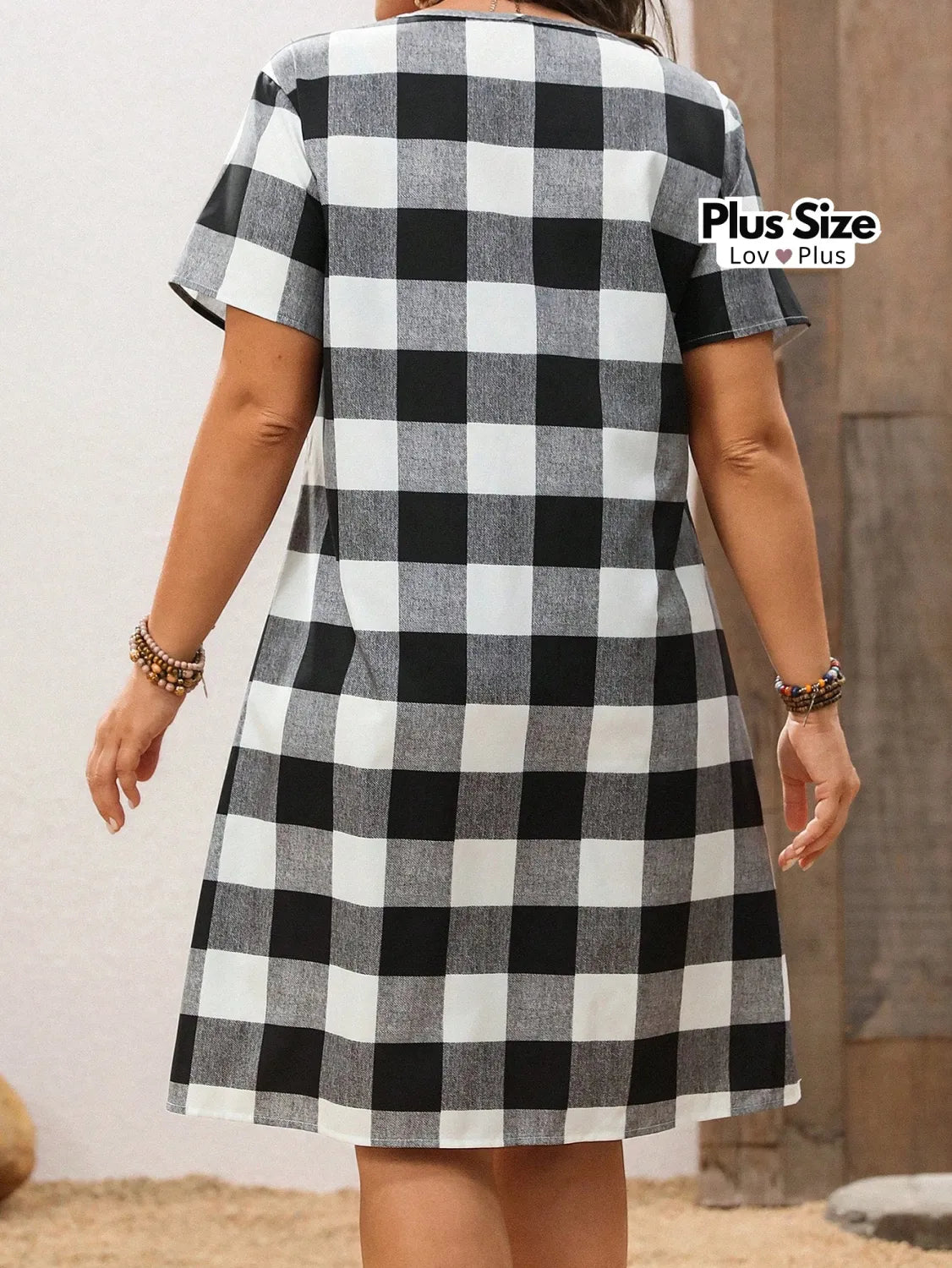 Vestido Xadrez Plus Size Preto e Branco Vestidos Plus Size